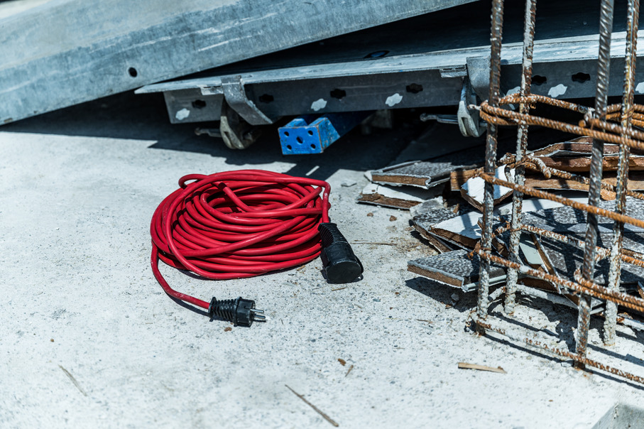 Miniatuur van BRENNENSTUHL verlengsnoer 25 meter H07RN-F 3x1.5 met Schuko en contrastekker IP44 - rood (1167830)