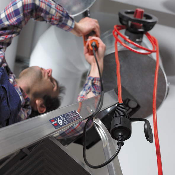 Miniatuur van BRENNENSTUHL verlengsnoer 10 meter H07RN-F 3x1.5 met Schuko en contrastekker IP44 - rood (1167950)