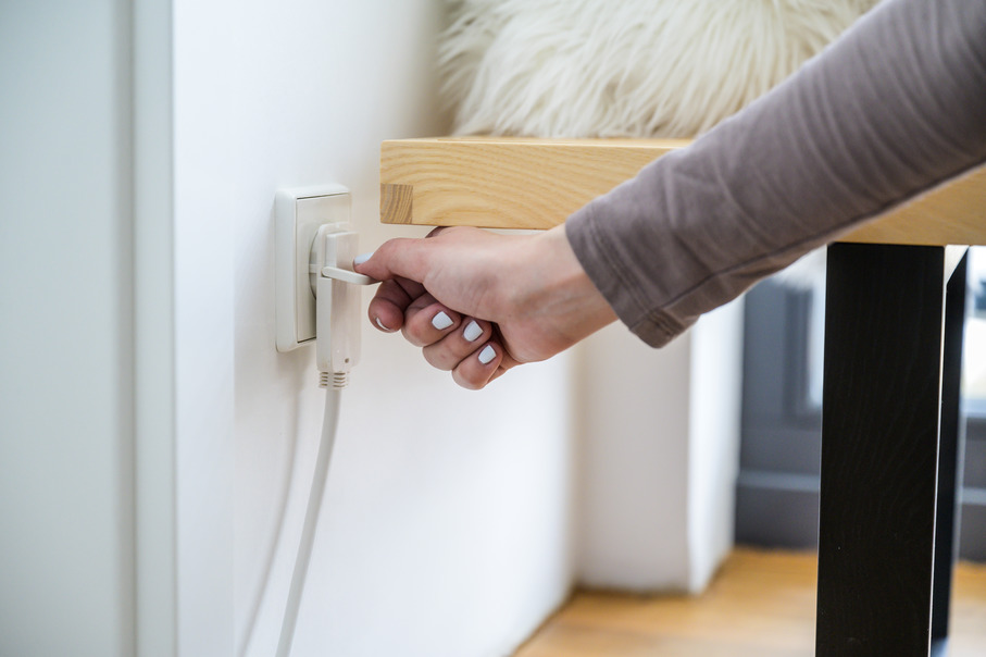 Miniatuur van BRENNENSTUHL verlengsnoer 10 meter H05VV-F 3x1.5 met platte stekker en contrastekker - wit (1168980210)